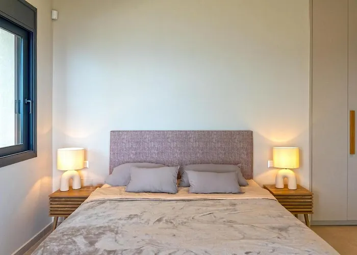 Terra 沃里亚戈米尼湖